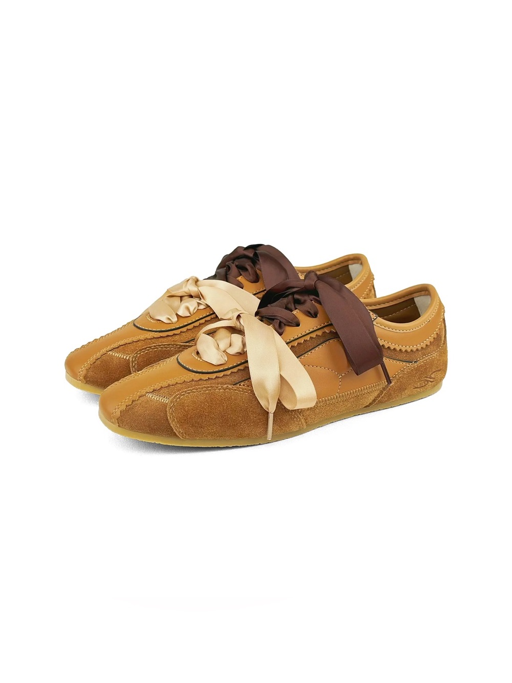 NEW Size 37 Tan Suede and Leather Sneakers with Contrast Satin Laces